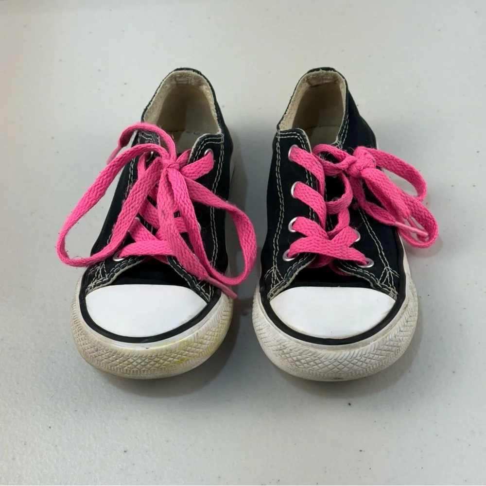 Converse Kids Sneakers Beige Canvas & Black Canvas with Pink Laces
